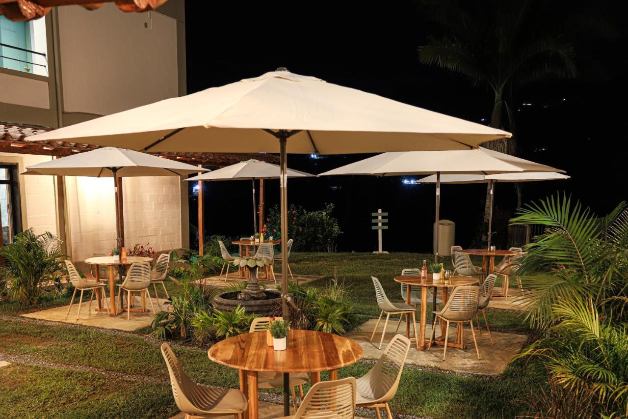 Soy Local Guatape Hotel Ngoại thất bức ảnh