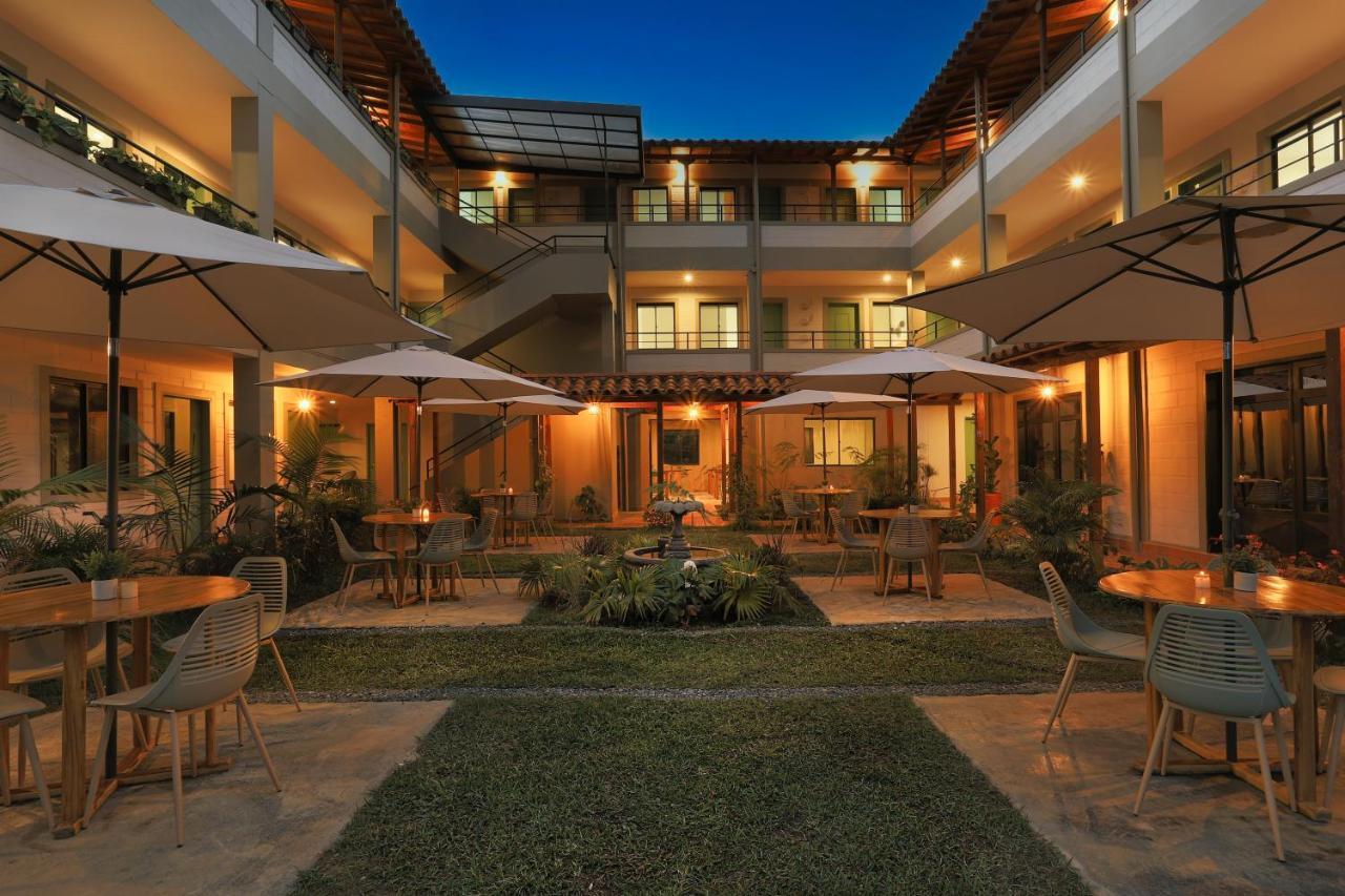 Soy Local Guatape Hotel Ngoại thất bức ảnh