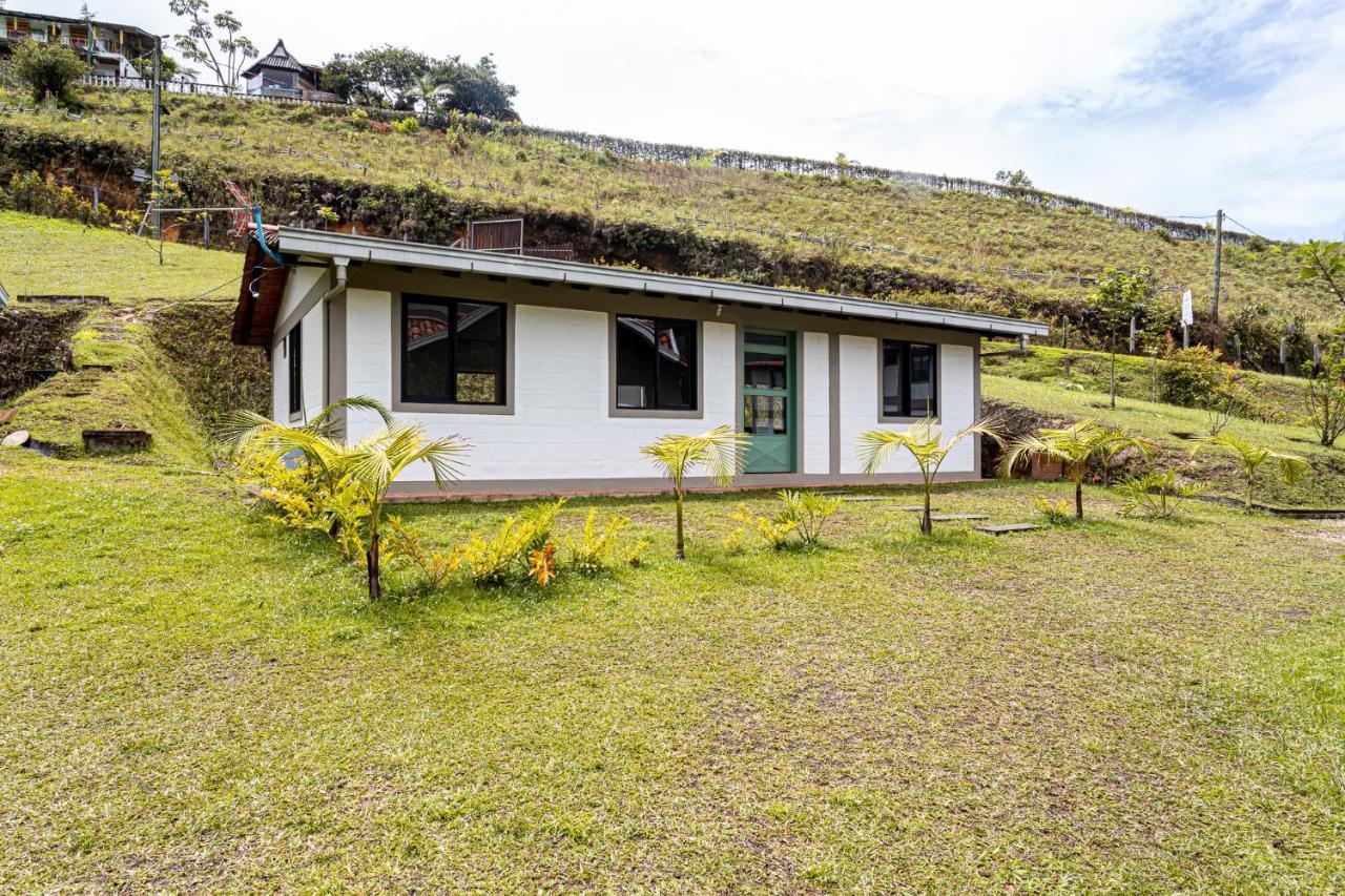Soy Local Guatape Hotel Ngoại thất bức ảnh