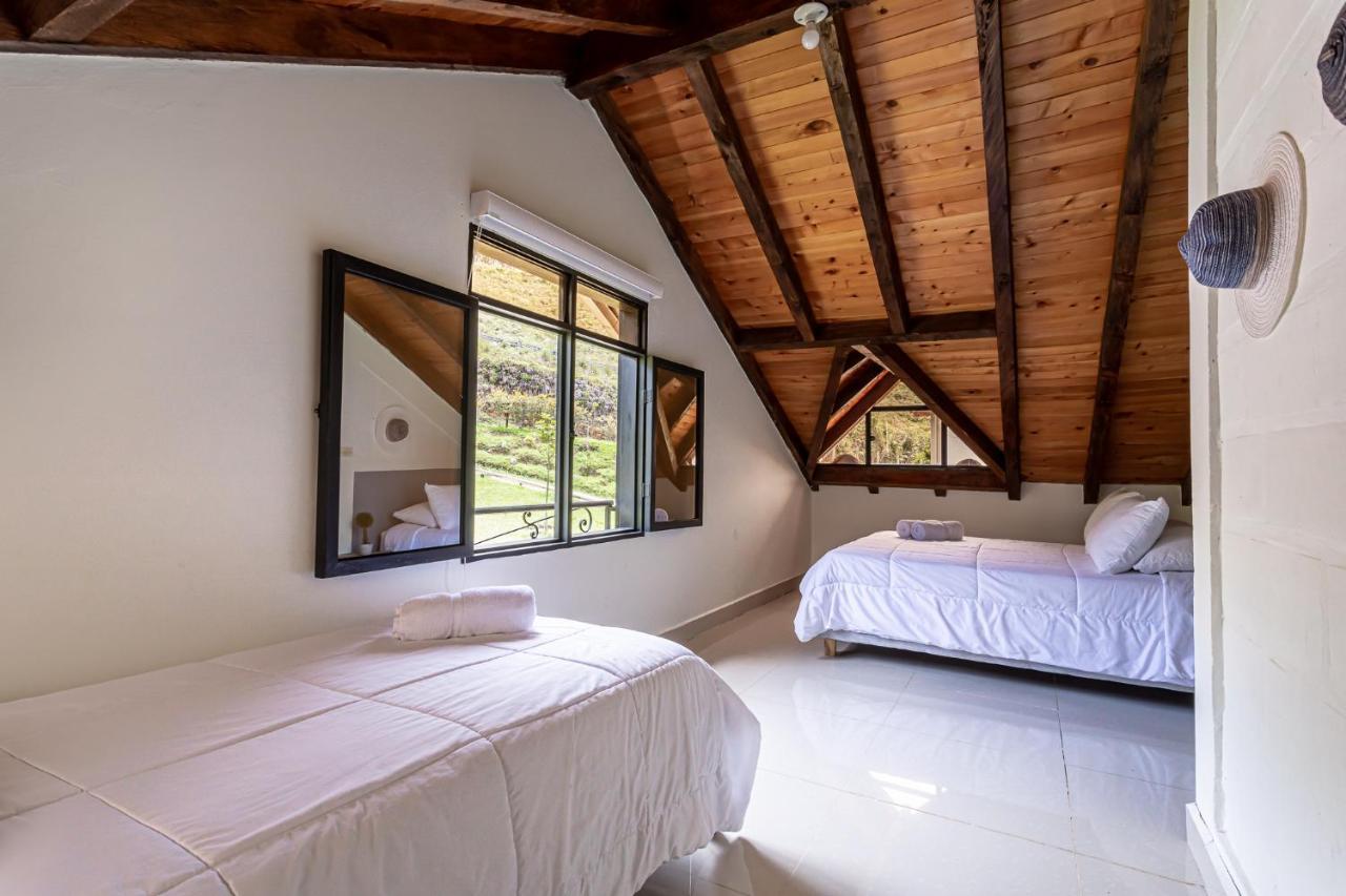 Soy Local Guatape Hotel Ngoại thất bức ảnh