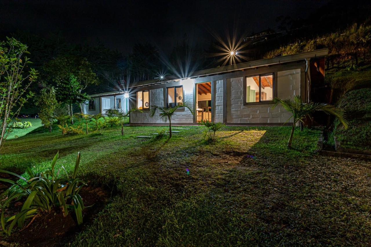 Soy Local Guatape Hotel Ngoại thất bức ảnh
