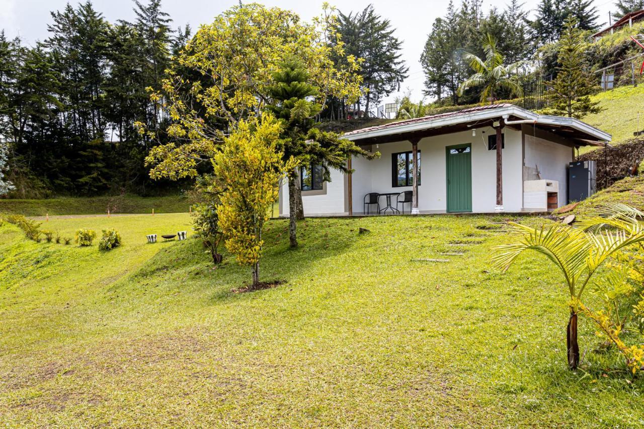 Soy Local Guatape Hotel Ngoại thất bức ảnh
